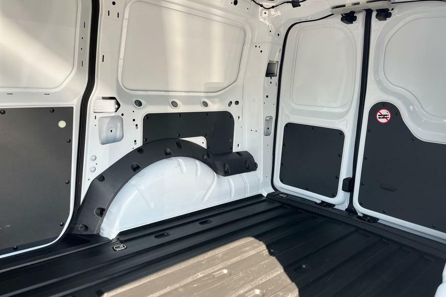 Ford Transit Connect 230 Limited L2 2.0 Ecoblue 102Ps White #4