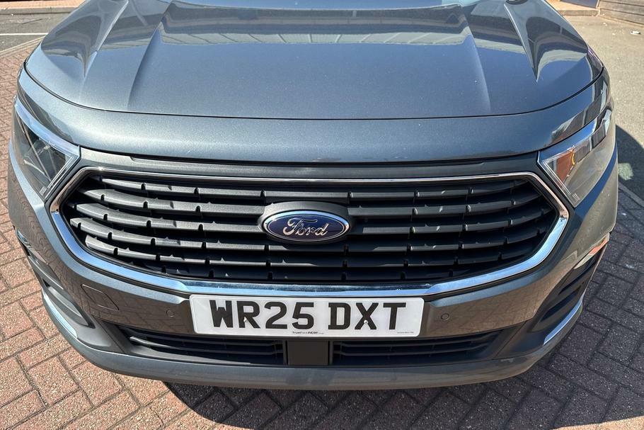 Ford Transit Connect 230 Limited L1 Swb 2.0 Ecoblue 122Ps Black #21