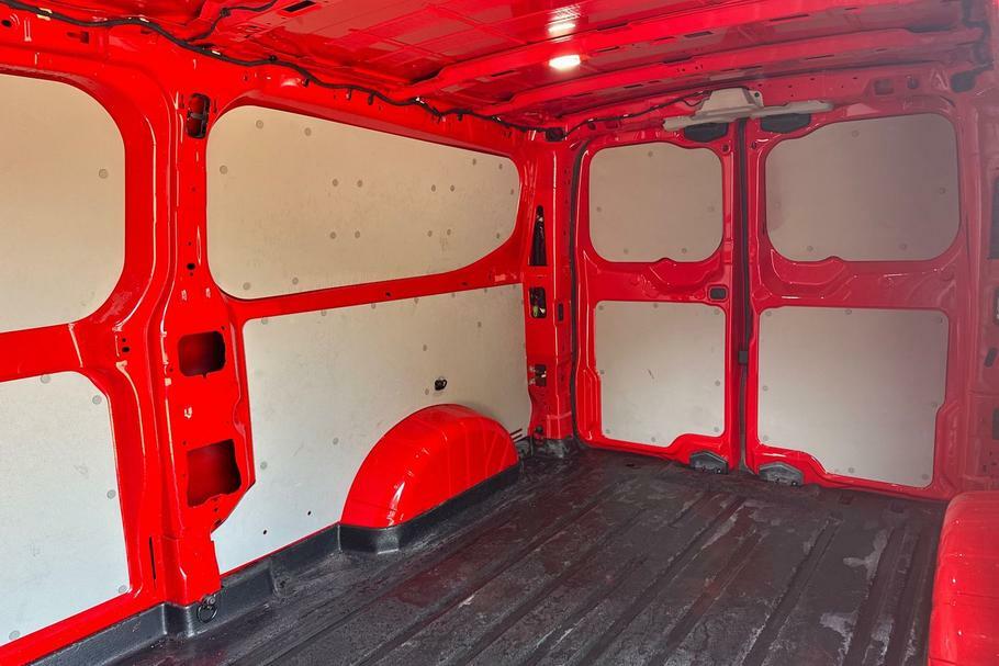 Ford Transit Custom 320 Trend L2 Lwb 2.0 Ecoblue 136Ps Low Roof Red #4