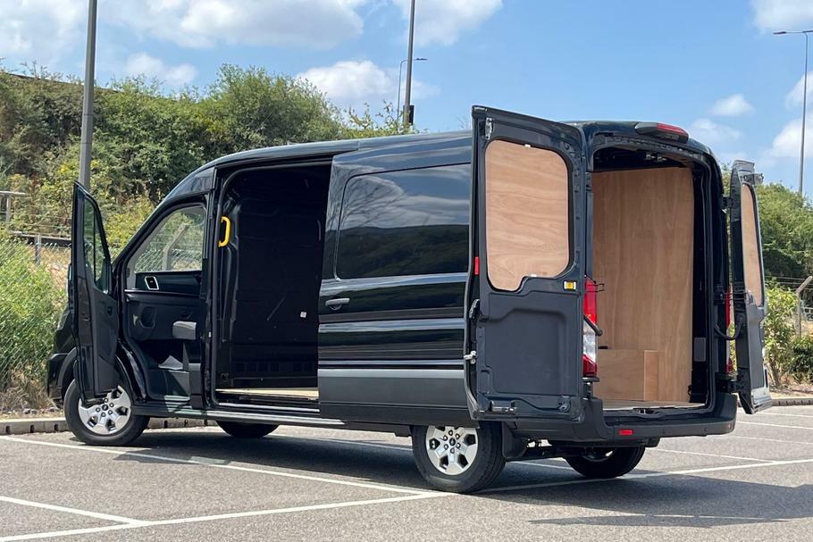 Ford Transit Custom 280 Lwb 2.0 Tdci Limited 136Ps Black #7