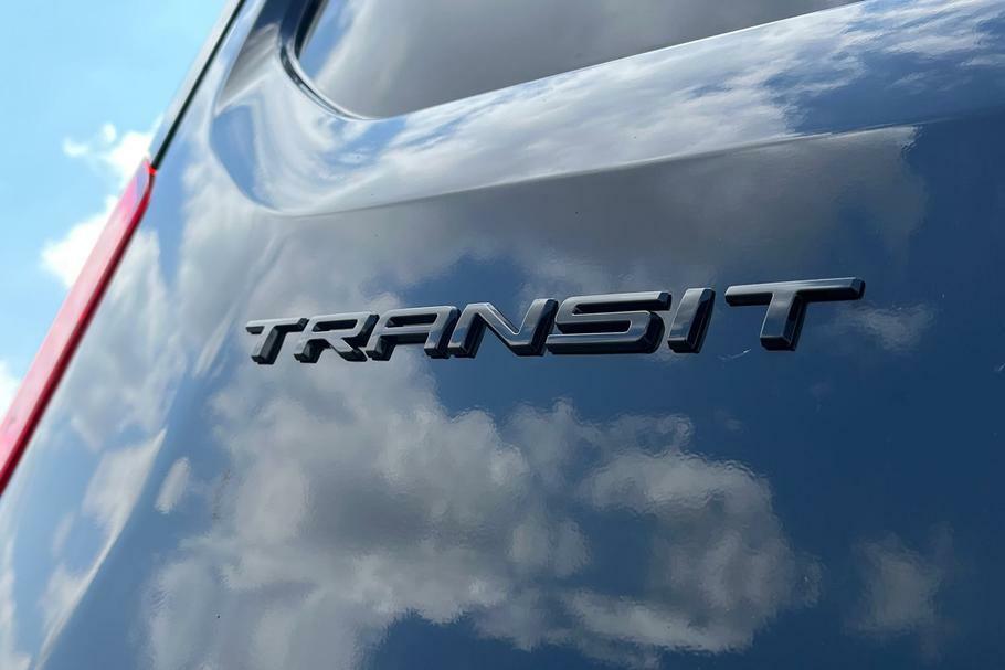 Ford Transit Custom 280 Lwb 2.0 Tdci Limited 136Ps Black #19