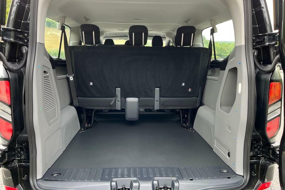 Ford Transit Custom 340 Trend L2 Lwb 9 Seat Kombi Fwd 2.5 Phev 23 Black #6