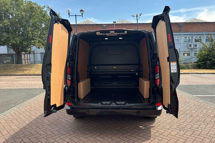 Ford Transit Custom 320 Limited L2 Lwb 2.0 Ecoblue 136Ps Low Roof Doub Black #6