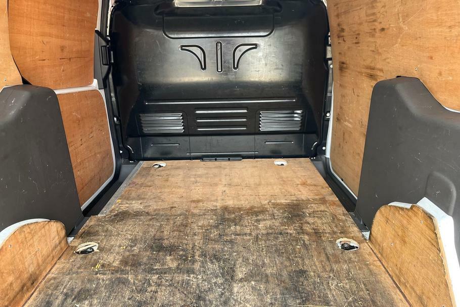 Ford Transit Connect 250 Limited L2 Lwb 1.5 Ecoblue 100Ps White #4