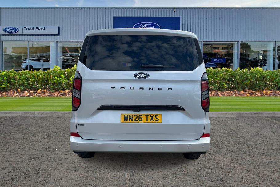 Ford Tourneo Custom Titanium Red #13