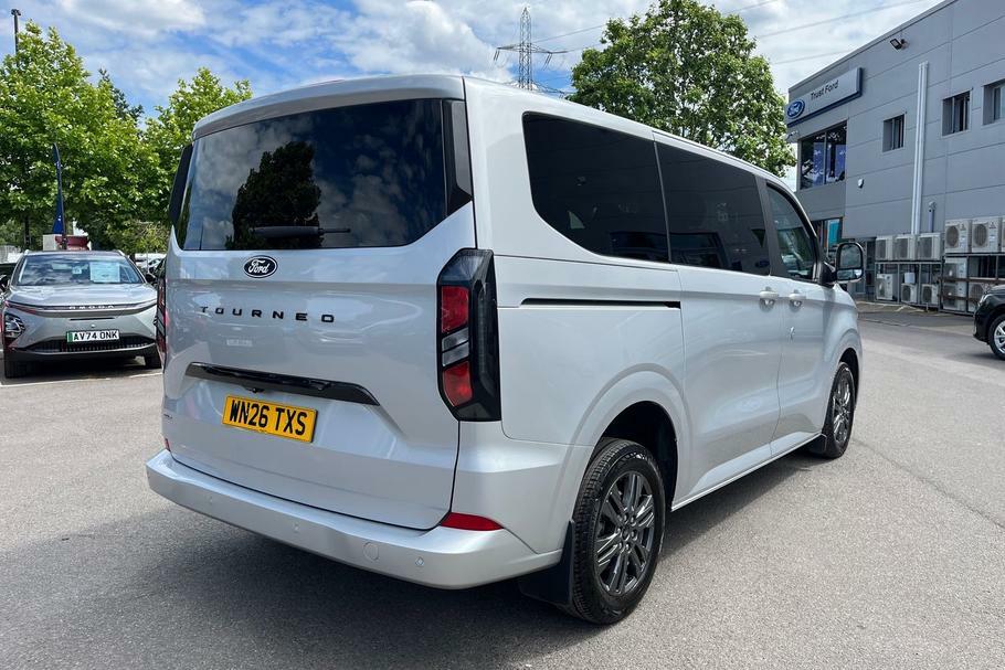 Ford Tourneo Custom Titanium Red #38