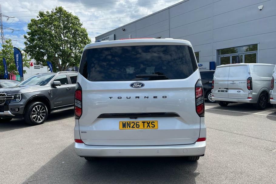Ford Tourneo Custom Titanium Red #37