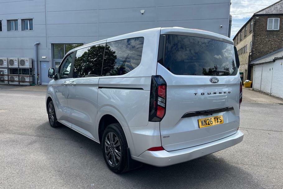 Ford Tourneo Custom Titanium Red #36
