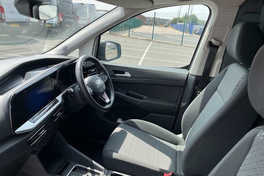 Ford Transit Connect 250 Limited L2 Lwb 1.5 Ecoboost Phev 150Ps Silver #3