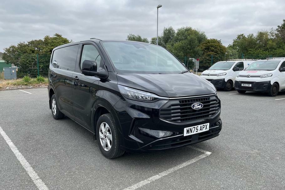 Ford Transit Custom 280 Limited L1 Swb Fwd 2.0 Ecoblue 136Ps Low Black