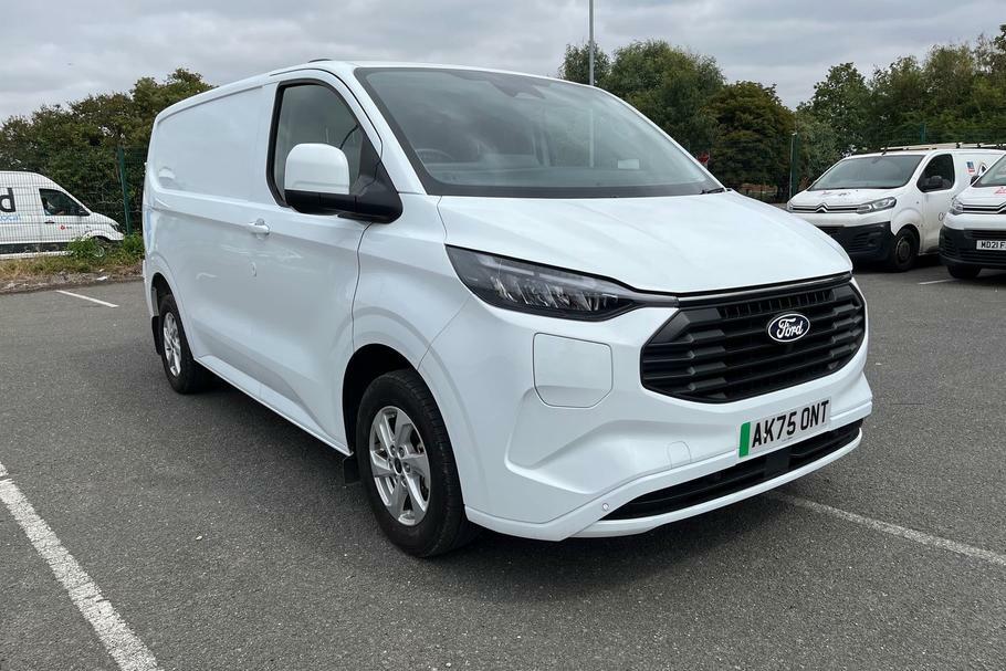 Ford Transit Custom 320 Limited L1 Swb Fwd 2.5 Phev 232Ps White