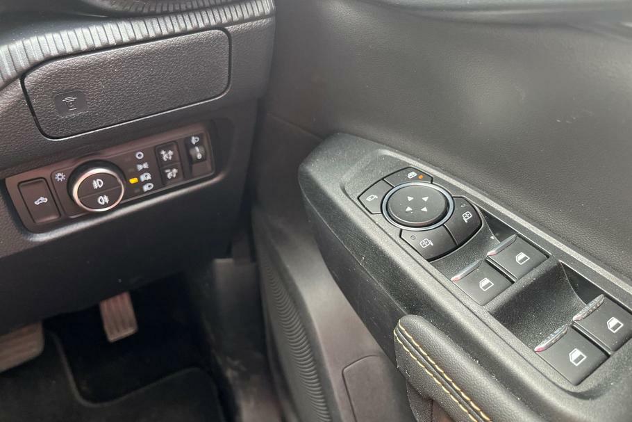 Ford Ranger Pick Up D Cab Stormtrak 2.3 Ecoboost Phev 281 Black #29