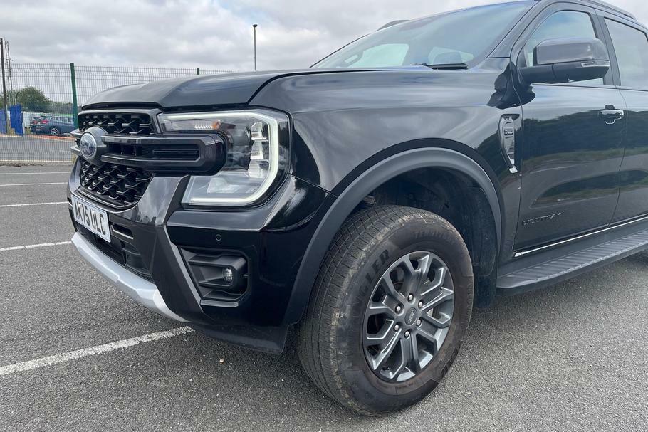 Ford Ranger Pick Up D Cab Stormtrak 2.3 Ecoboost Phev 281 Black #16