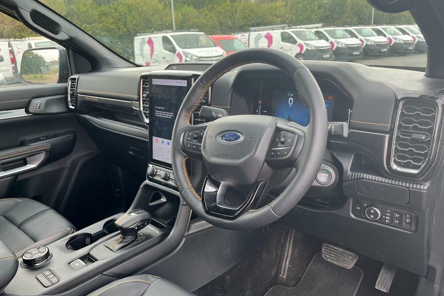Ford Ranger Pick Up D Cab Stormtrak 2.3 Ecoboost Phev 281 Black #13