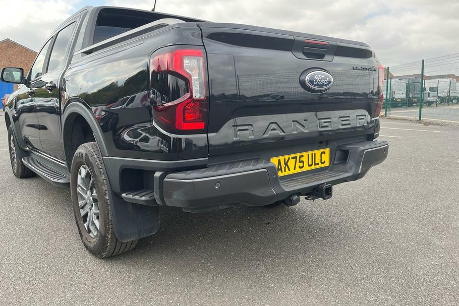 Ford Ranger Pick Up D Cab Stormtrak 2.3 Ecoboost Phev 281 Black #17