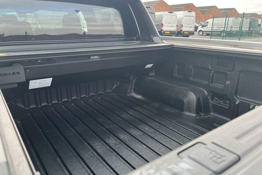 Ford Ranger Wildtrak 2.0 Ecoblue 205Ps 4X4 Double Cab Pic Black #4