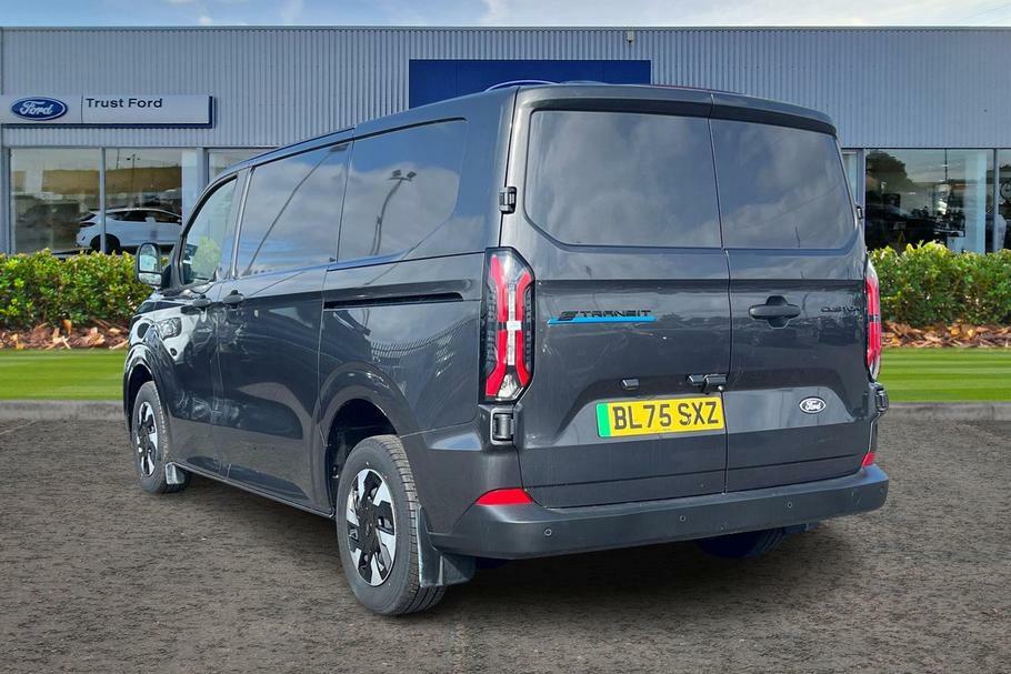 Ford Transit Custom 320 Trend L1 Swb Rwd 100Kw 65Kwh Low Roof Blue #2