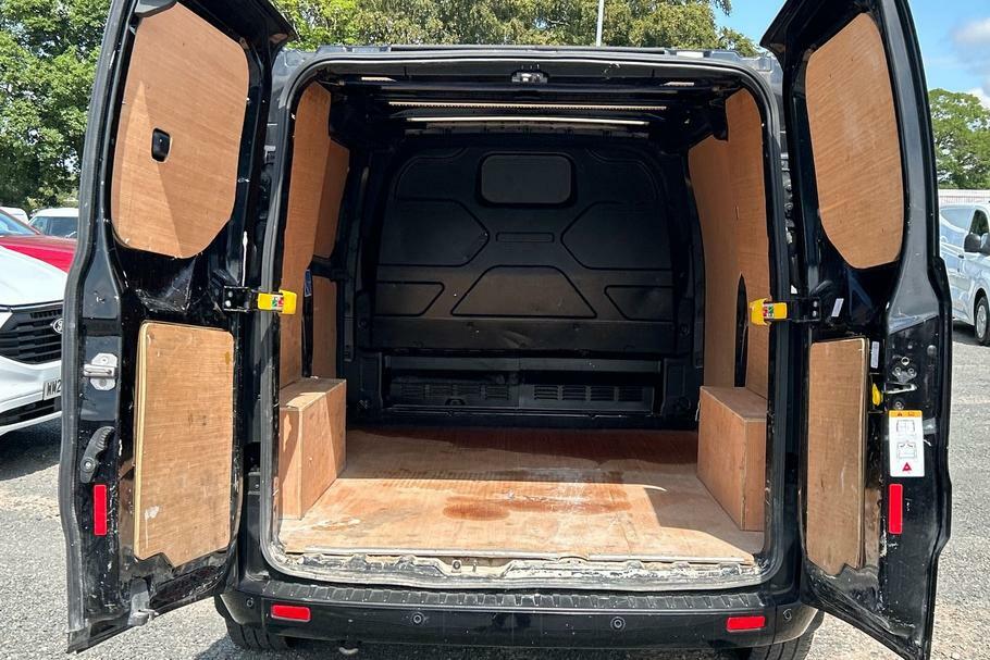 Ford Transit Custom 300 Limited L1 Swb Fwd 2.0 Ecoblue 130Ps Low Roof Black #6
