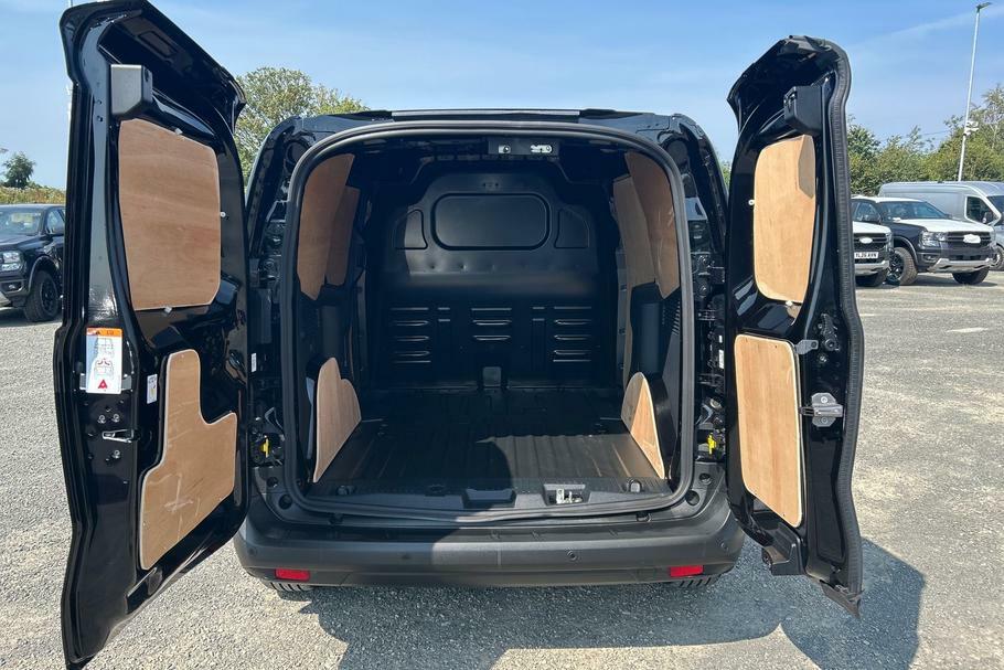 Ford Transit Courier Limited 100Kw 43Kwh Black #6