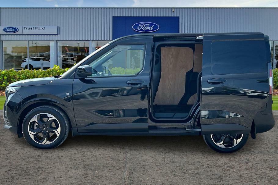 Ford Transit Courier Limited 100Kw 43Kwh Black #5