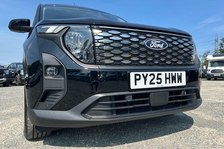 Ford Transit Courier Active Van 1.0L Ecoboost 125Ps Fwd 7 Speed Grey #21