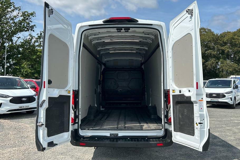 Ford Transit Custom Limited White #5