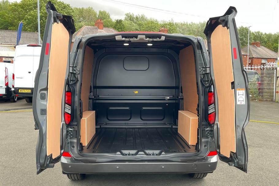 Ford Transit Custom 320 Limited L2 Lwb Double Cab Fwd 2.0 Ecoblue 136P  #6