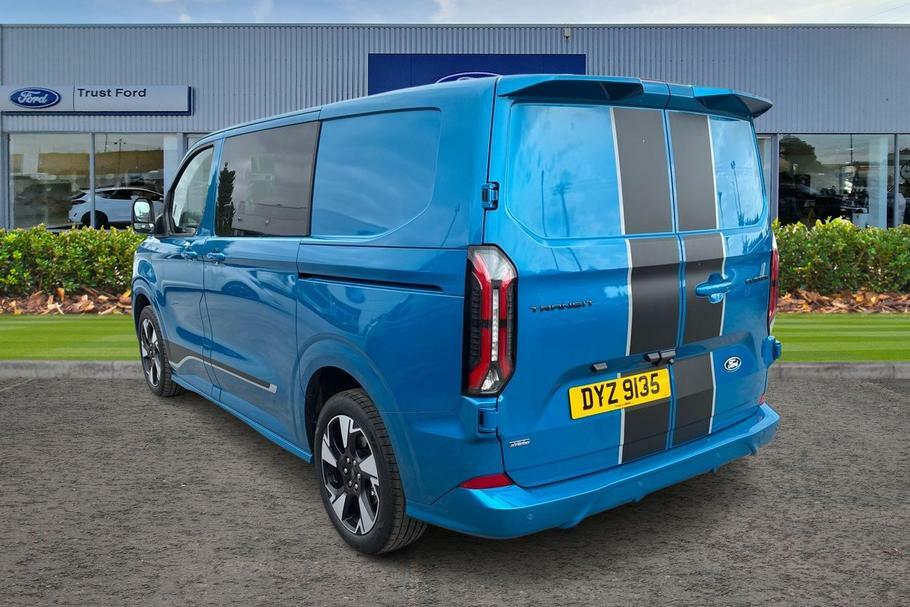 Ford Transit Custom 320 Sport L1 Swb Double Cab In Van Fwd 2.5 Ph Blue #2