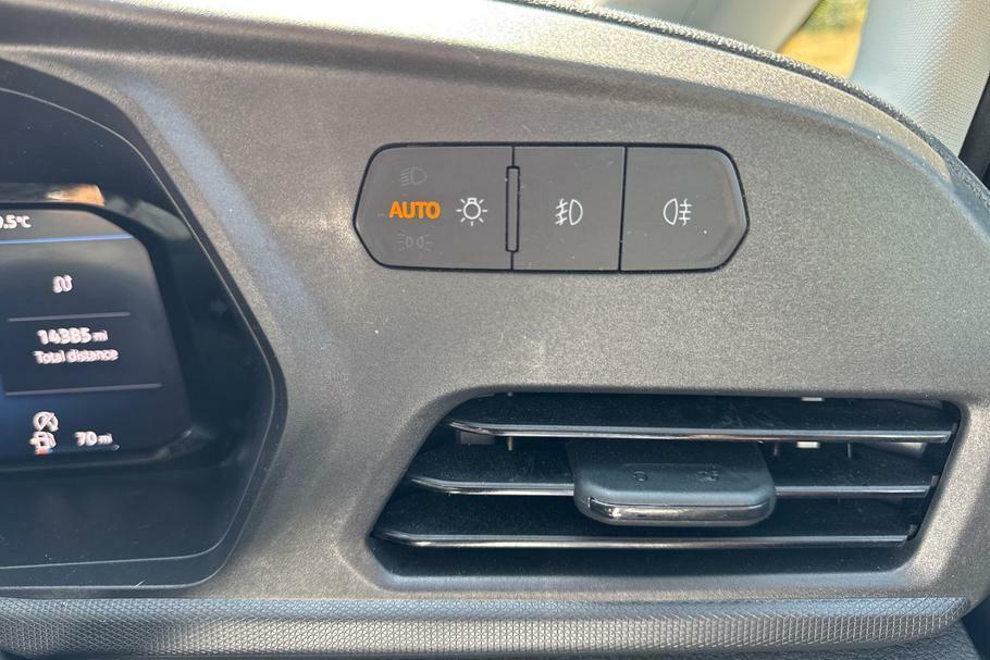 Ford Transit Connect Connect 250 Limited Black Edition L2 Lwb 1.5 Black #28