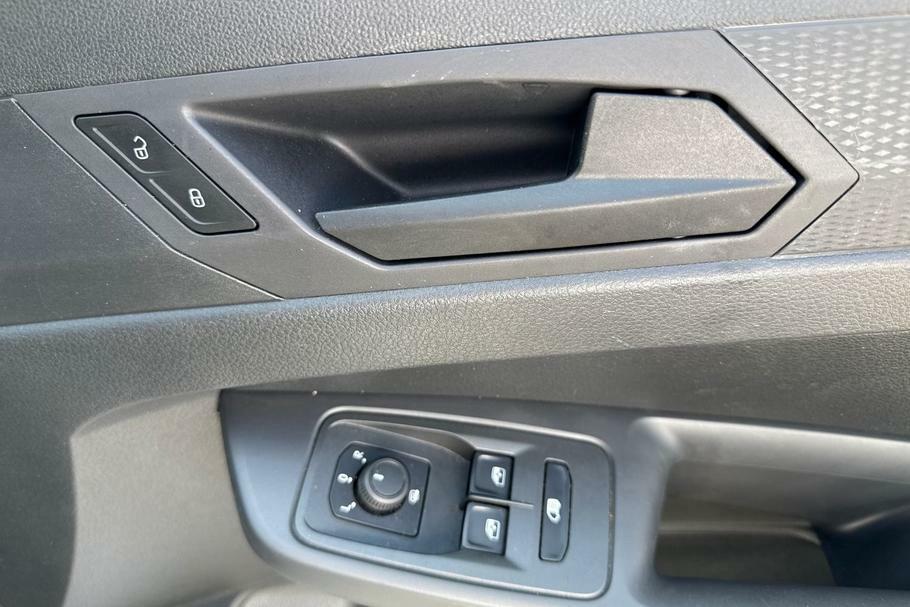 Ford Transit Connect Connect 250 Limited Black Edition L2 Lwb 1.5 Black #26