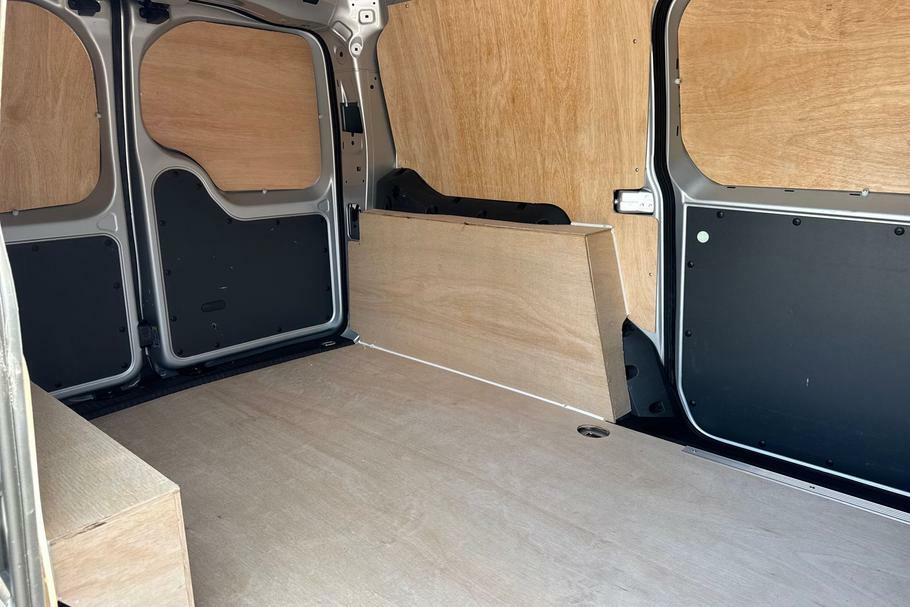 Ford Transit Connect Connect 250 Limited Black Edition L2 Lwb 1.5 Black #19