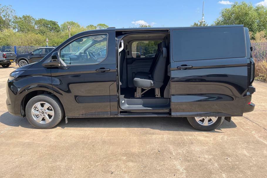 Ford Transit Custom 320 Limited L1 Swb Double Cab In Van Fwd 2.5 Black #5