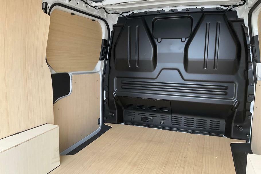 Ford Transit Custom Trend White #4