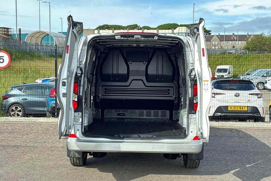 Ford Transit Custom 320 Limited L1 Swb Fwd 2.0 Ecoblue 136Ps Low Roof Silver #6