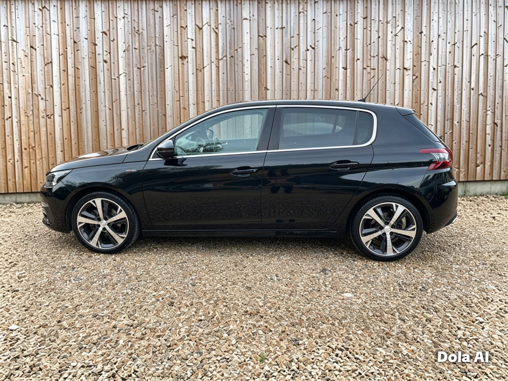 Peugeot 308 Gt Line Black #2