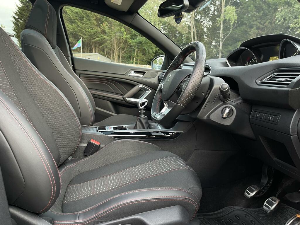 Peugeot 308 1.2 Puretech Gpf Allure Eat Euro 6 Ss Red #28