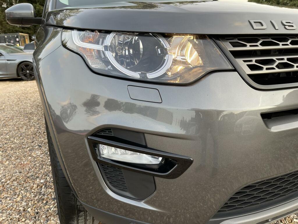 Land Rover Discovery Sport Se Tech Grey #4