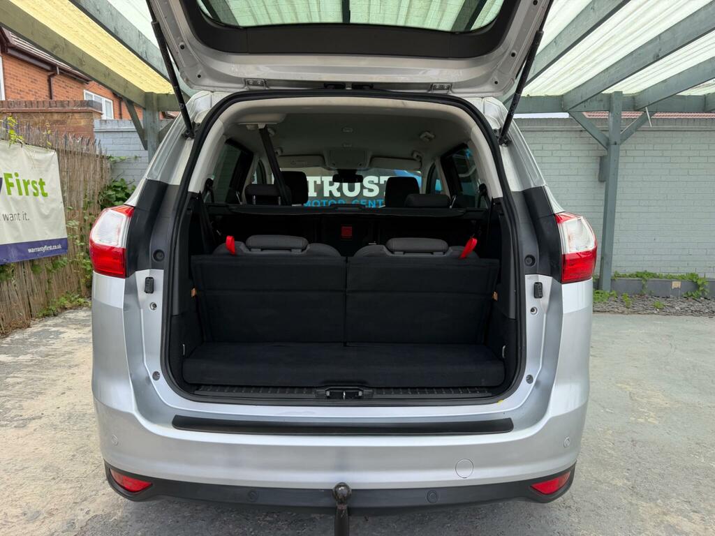 Ford Grand C-Max Grand Zetec Blue #40