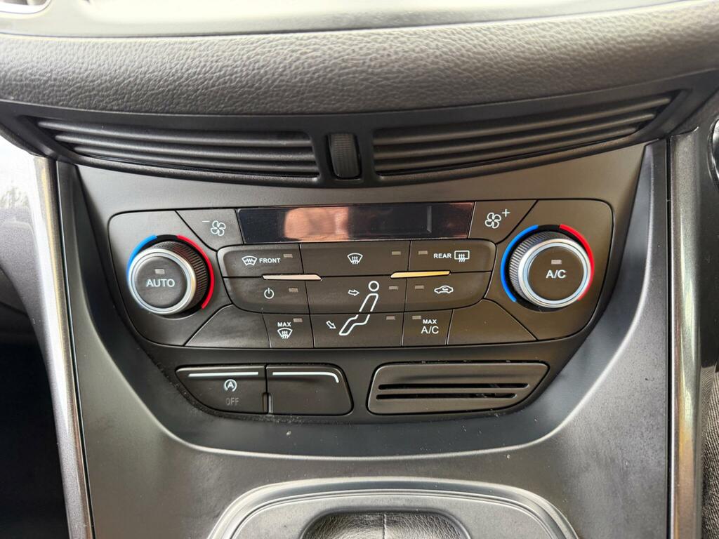 Ford Grand C-Max Grand Zetec Blue #37