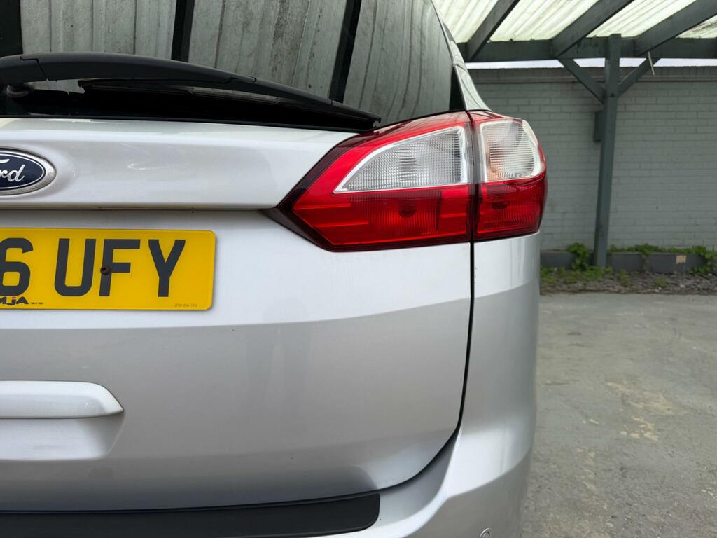 Ford Grand C-Max Grand Zetec Blue #15