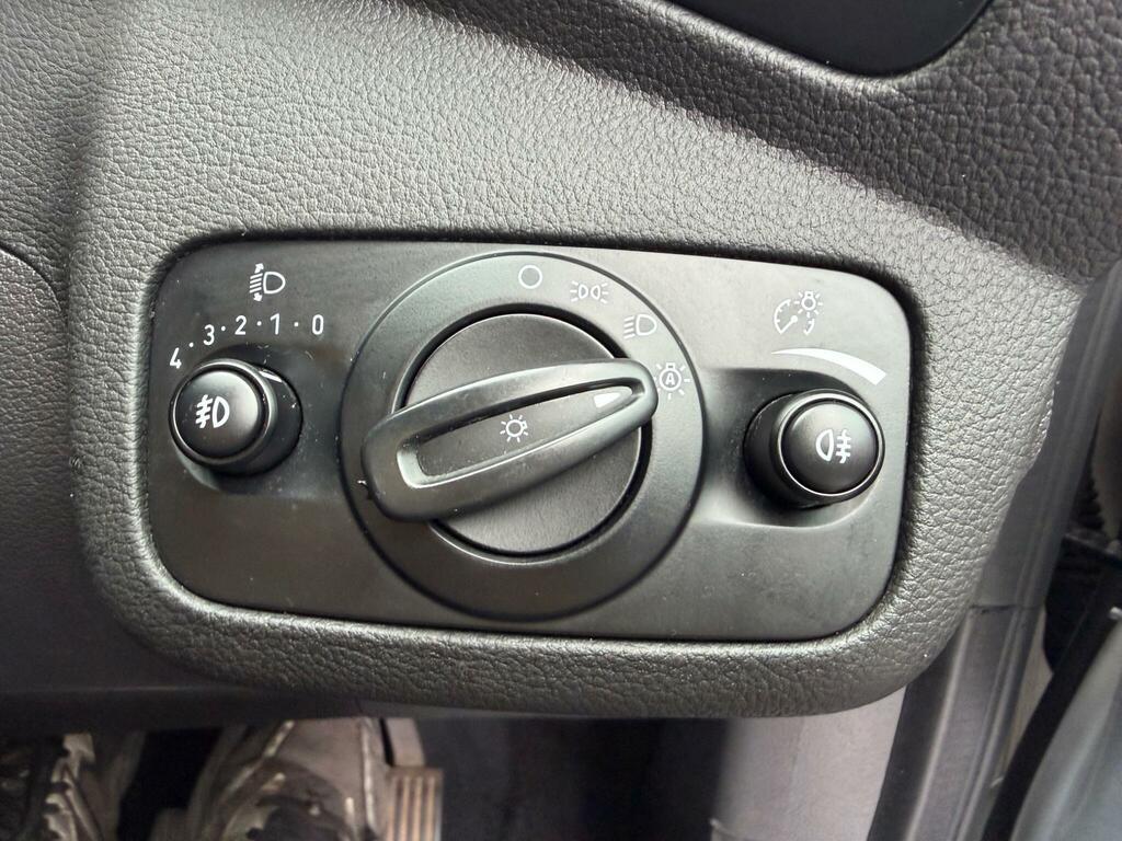 Ford Grand C-Max Grand Zetec Blue #36