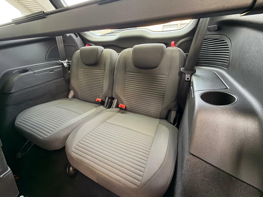 Ford Grand C-Max Grand Zetec Blue #21