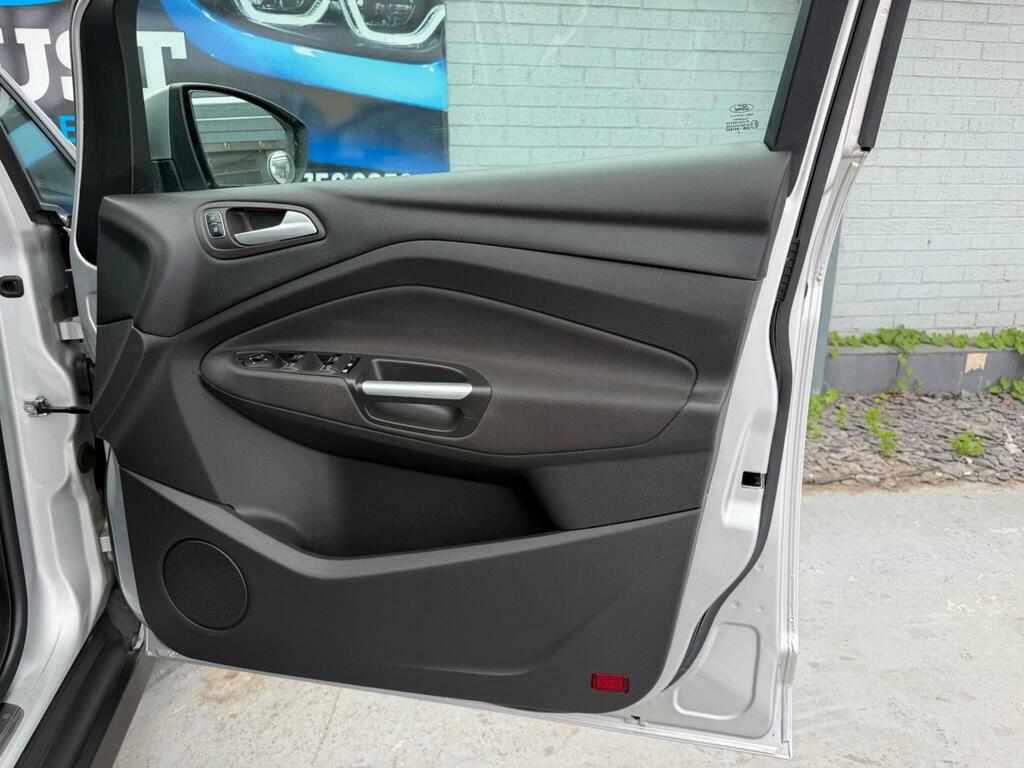 Ford Grand C-Max Grand Zetec Blue #39