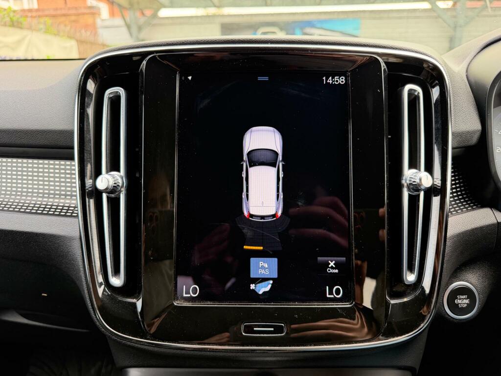 Volvo XC40 R-design, T3 Rear Park Assist, Rear Tin #31