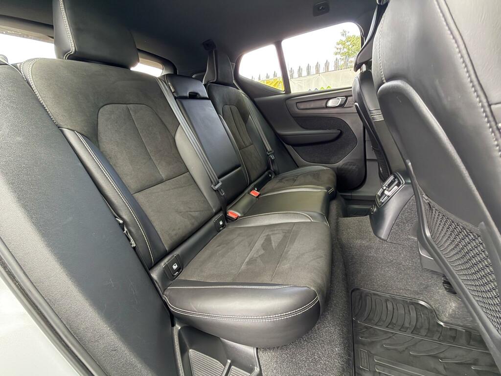 Volvo XC40 R-design, T3 Rear Park Assist, Rear Tin #16