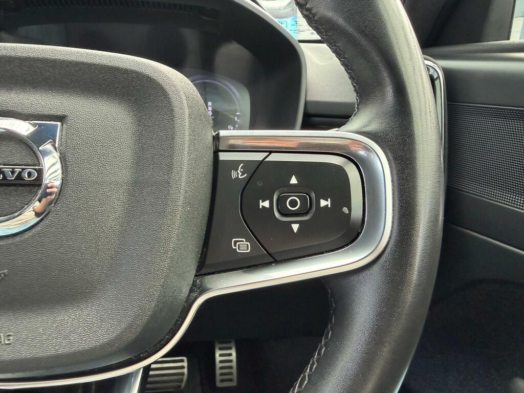 Volvo XC40 R-design, T3 Rear Park Assist, Rear Tin #22