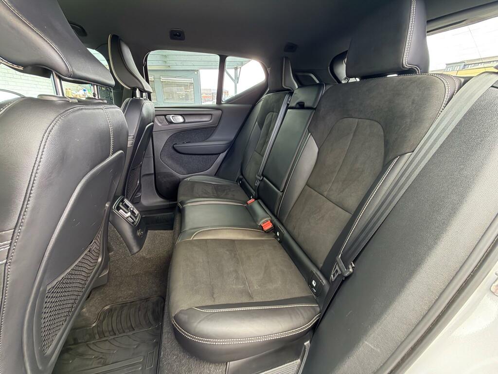 Volvo XC40 R-design, T3 Rear Park Assist, Rear Tin #17