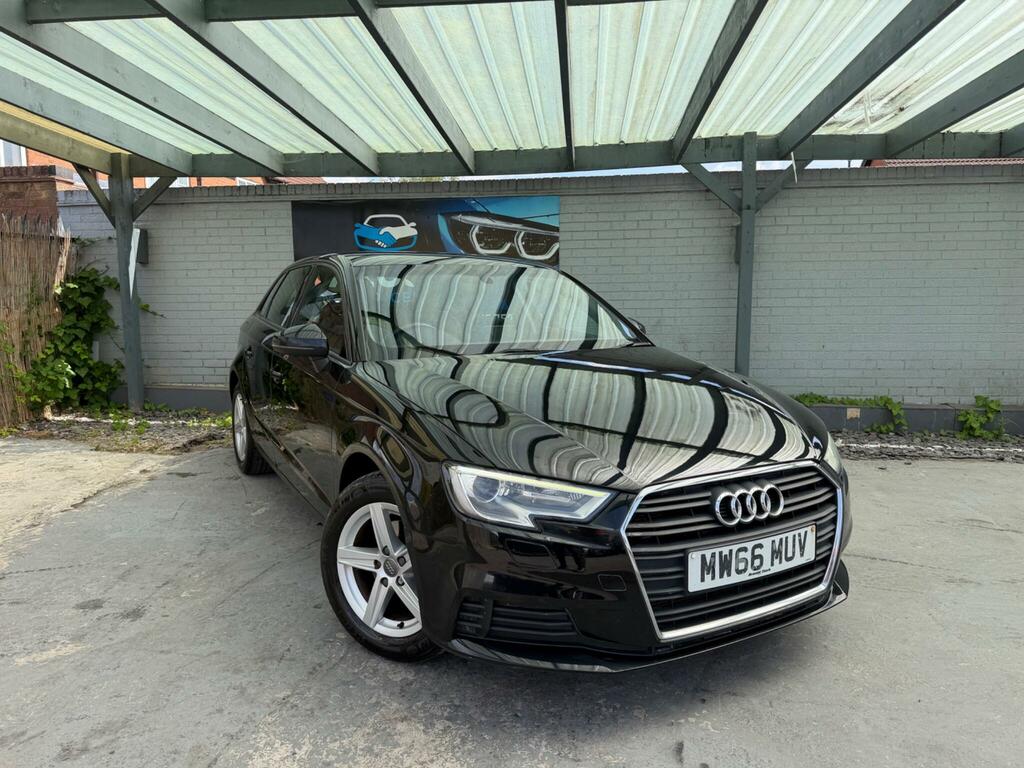 Audi A3 Se Black #4