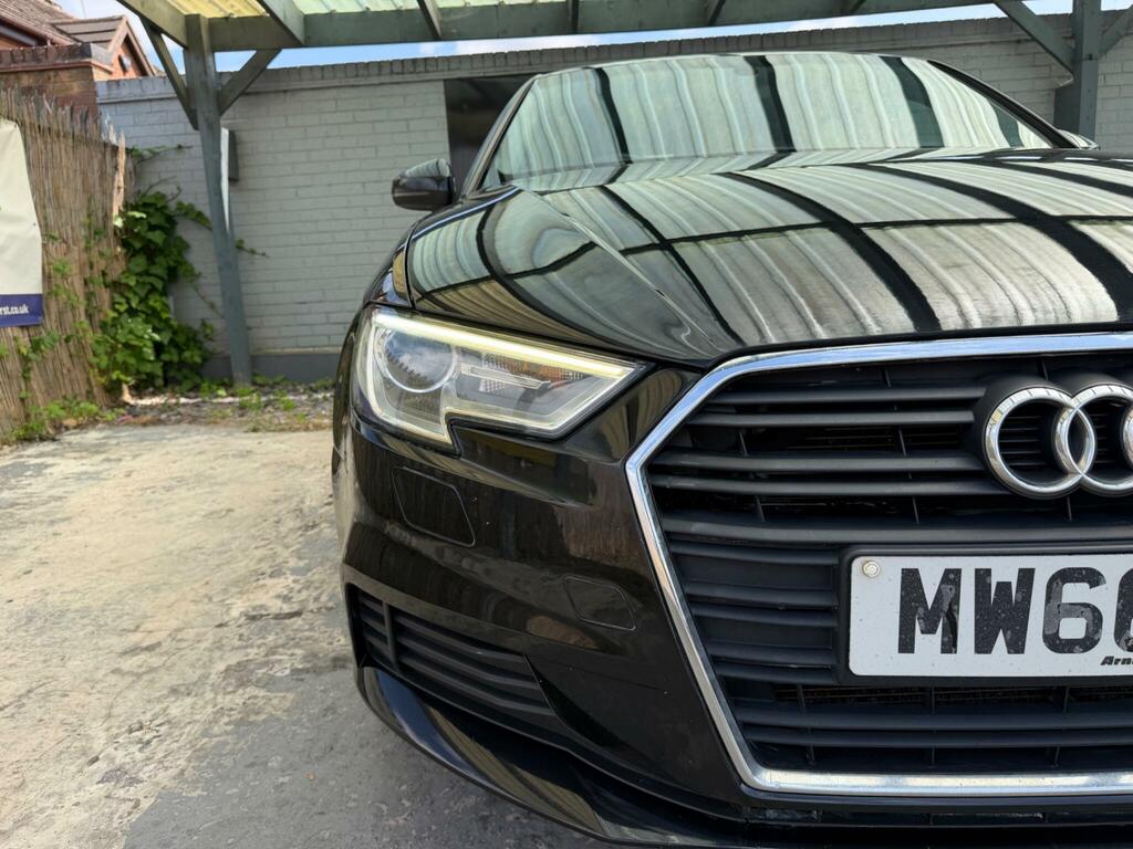 Audi A3 Se Black #6