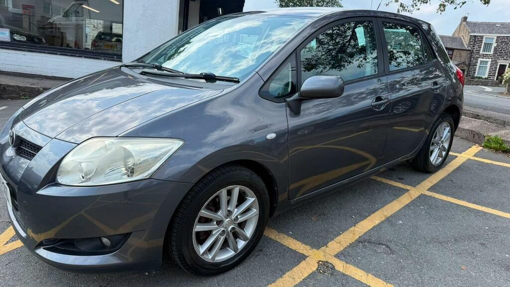 Toyota Auris 1.6 V-matic Tr Grey #3